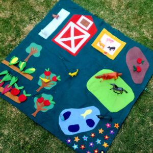 little farm playmat